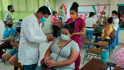 En San Pedro Sula solo ha logrado inmunizar a 3,280 embarazadas, el 20% de la meta.