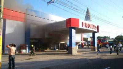 Imágenes del incendio registrado esta mañana en la zona sur de Honduras.