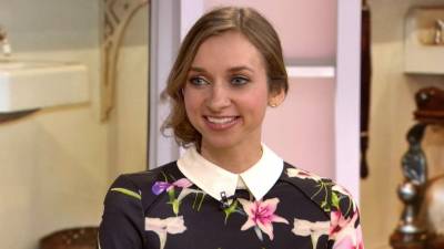 Lauren Lapkus.