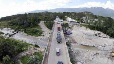 Actualmente se construye la segunda trocha del segundo anillo periférico que pasa por el acuífero de Sunseri.