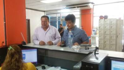 William Castro, gerente del Instituto Hondureño de Seguridad Social (IHSS), a su llegada al Ministerio Público.