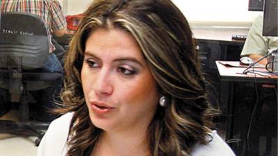 Cosett López será consejera del CNE durante las elecciones en Honduras.