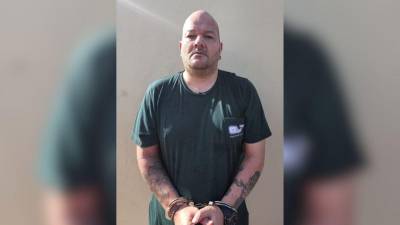 Fotografía del locutor Edgardo Zúniga al momento de su aprehensión.