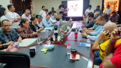 La sesión de la Corporación terminó en zipizape.