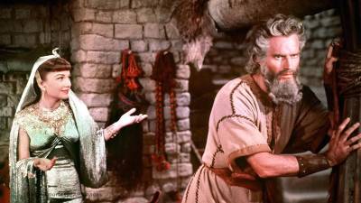 Durante Semana Santa 2026, las principales plataformas de streaming como Netflix, Prime Video y HBO ofrecen una selección de películas religiosas ideales para reflexionar en familia, desde clásicos sobre la vida de Jesús hasta relatos bíblicos y producciones modernas inspiradas en la fe. Aquí tienes una guía con títulos destacados que puedes disfrutar desde casa.