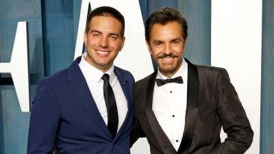 Vadhir junto a su padre, el actor y comediante Eugenio Derbez.