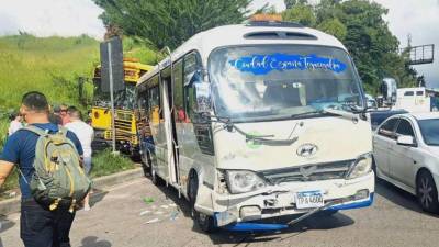 Los simpatizantes de Libre iban a bordo de un autobús.