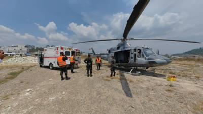 La niña fue trasladada en un helicóptero de Fuerza Aérea Hondureña.