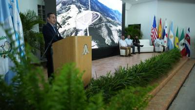 Los expositores internacionales del foro de Turismo Sostenible, deliberaron acciones sobre la oportunidad del turismo sostenible ante el desafío que representa la vulnerabilidad de los destinos turísticos por los efectos del cambio climático.