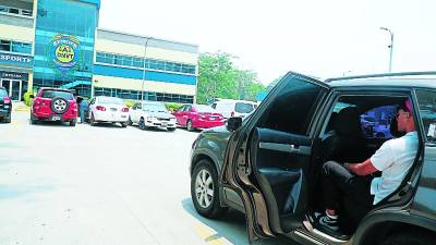 El cinturón de seguridad es un mecanismo diseñado para salvar vidas.