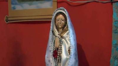 La Virgen que llora sangre en Argentina.