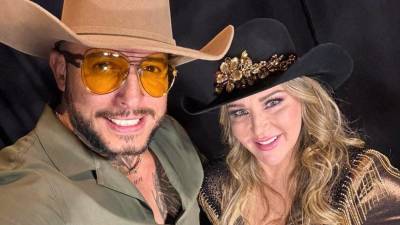 Cibad Hernández, novio de la mexicana Alicia Villarreal, reaccionó a la reciente confesión de la hija de la cantante, Melenie, quien desaprueba su romance. En un ‘live’ reciente, la primogénita de Arturo Carmona dejó claro que no se siente preparada para convivir con el influencer.