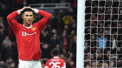 Cristiano Ronaldo no desea continuar en los Diablos Rojos debido a que no disputarán la Champions League.