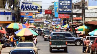 La actividad comercial se reanudó este sábado en la ciudad de El Progreso, Yoro. Las terminales de buses normalizaron sus actividades desde tempranas horas.