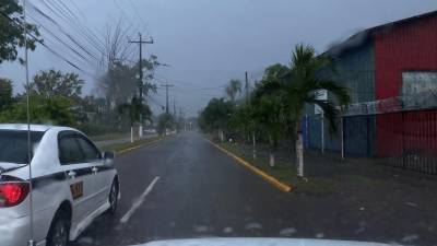 Calles de La Ceiba, Atlántida durante la mañana de este jueves.