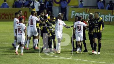 El clásico entre Real España y Olimpia terminó con un empate 1-1.