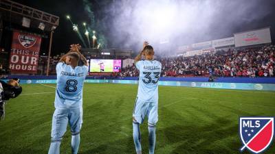 Kervin Arriaga y Joseph Rosales en la derrota por penales (5-4) ante el FC Dallas.