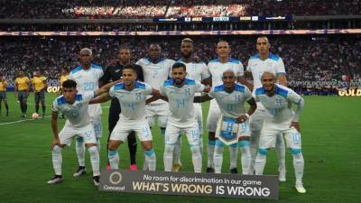 Futbolistas de la Selección de Honduras en su debut en la Copa Oro 2023.