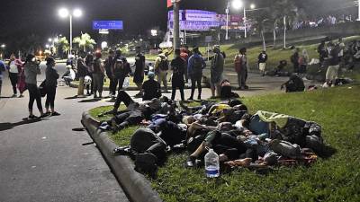 Los migrantes venezolanos comenzaron a llegar anoche a la Gran Central Metropolitana de Buses.