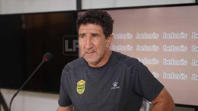 Héctor Vargas en la conferencia de prensa brindada este martes.