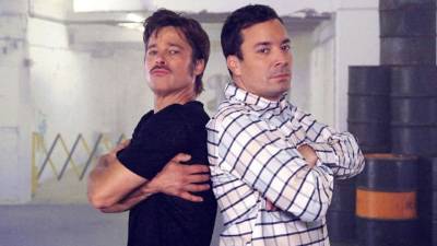 Brad Pitt y Jimmy Fallon.