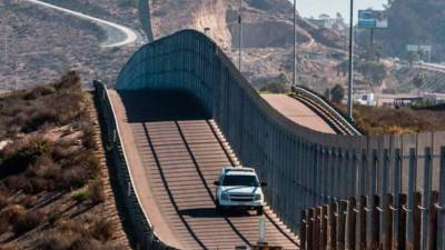 La reparación busca evitar que los migrantes se ahoguen o pongan en peligro su vida al cruzar el río Colorado.