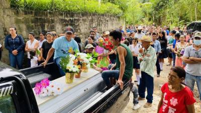 Esta mañana sepultaron a la última víctima de la explosión.
