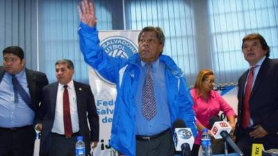 Maradiaga enfrentará a los mexicanos el próximo 13 de noviembre.