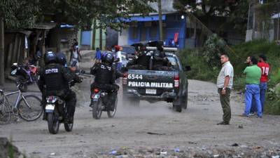 Algunas familias han sido desalojadas de sus casas por los criminales.