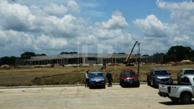 Empresarios hondureños, funcionarios y representantes de la firma se encontraron este jueves en Choloma.
