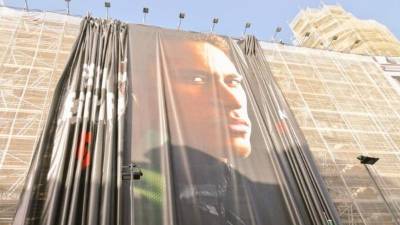 En Barcelona ya no quieren ver ninguna imagen del crack brasileño.