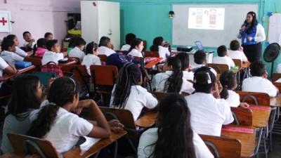 En las zonas rurales, los índices de analfabetismo alcanzan el 17%.