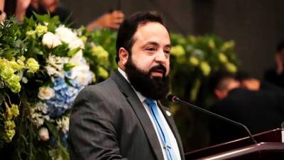 El presidente del Congreso Nacional, Luis Rolando Redondo Guifarro.