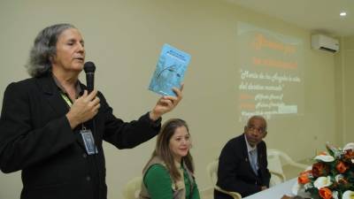 El libro puede encontrarlo en oficina de la carrera de Periodismo de la Unah-vs.