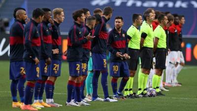 Tras el espantoso 8-2 sufrido ante Bayern Múnich que los eliminó de la Champions, en el Barcelona se viene una tremenda revolución y en las últimas horas los medios españoles han revelado los futbolistas que estarían saliendo del cuadro catalán.