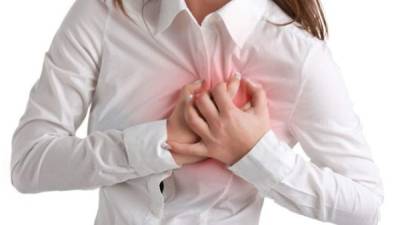 Las mujeres tienen más riesgo de sufrir ataque cardiacos, por eso es importante mantener un estilo de vida sano para prevenirlas.