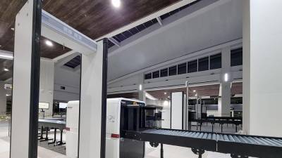 Los equipos de seguridad para pasajeros, la terminal y la navegación son de última generación.