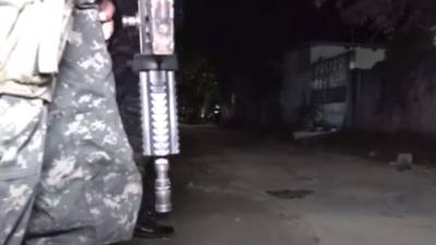 Agentes de la Policía Militar llegaron a la escena del crimen.