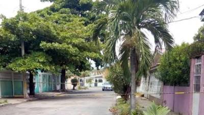 El hombre fue asesinado entre las 6 y 7 calles, 8 avenida, frente a la escuela Petronila de la colonia Aurora de San Pedro Sula.