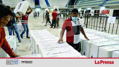 En el Gimnasio Olímpico se guardan las maletas de San Pedro Sula.