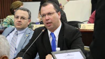 Reynaldo Ekónomo no quedó como diputado en las últimas elecciones.