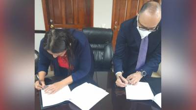 Los productores han emprendido manifestaciones durante las últimas semanas exigiendo una tabla de precios que beneficie a ambas partes.