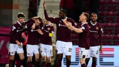 El Hearts de Escocia se encuentra en la zona del descenso y hoy tiene problemas económicos por el coronavirus.