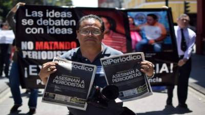 Asociación de Periodistas de Guatemala lamenta la situación en que trabajan los periodistas en este país.