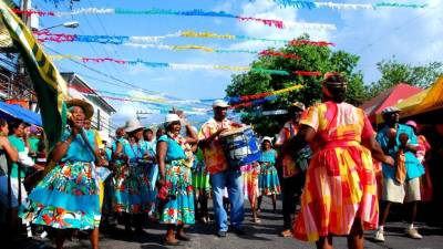 Es el festival más concurrido de Honduras, visitado por turistas extranjeros.