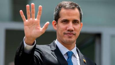Guaidó ingresó “irregularmente” a Colombia y fue enviado en un vuelo hacia Estados Unidos.