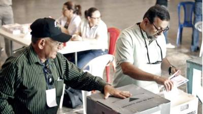 El número telefónico para que los ciudadanos puedan realizar denuncias es 9581-1846.