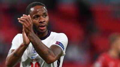 Raheem Sterling no estuvo presente en el duelo de octavos de final ante Senegal.
