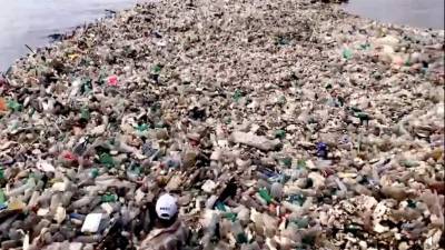 La basura que el río Motagua traslada de Guatemala a las playas de Omoa y Puerto Cortés es un mal de nunca acabar que afecta a estos dos municipios turísticos, los cuales piden soluciones sostenibles y cooperación de parte del vecino país.