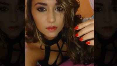 El grupo de música tropical hondureño Los Silver Star ya había contratado a Karina Jackson.